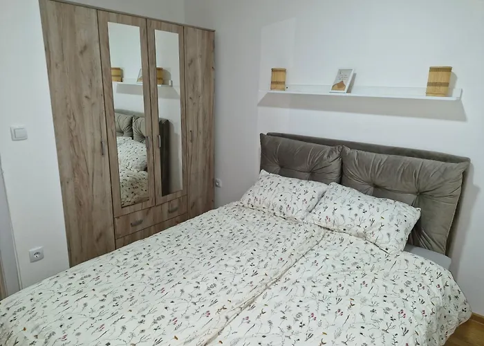 Апартаменты Finans2 *